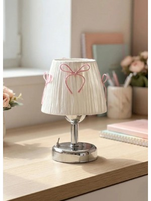 Candy Pembe Fiyonk Kurdele Beyaz Rafya Kablosuz Masa Lambası - Alt Gümüş