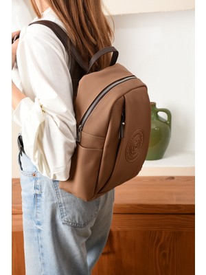 Just Polo Kadın Sırt Çantası Yeni Sezon Ebat: Boy 31 cm En 29 cm