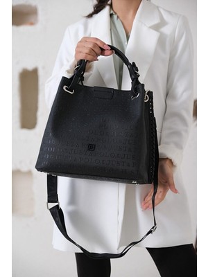 Just Polo Kadın Siyah Mıknatıslı Çıtçıt Kapama El Çantası Kabartma Desenli ve Şık Görünüm