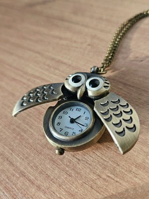 Vintage Tasarım Açılır Kanat Detaylı Mini Baykuş Cep Saati – Antik Mini Saat ve Retro Hediye Kolye