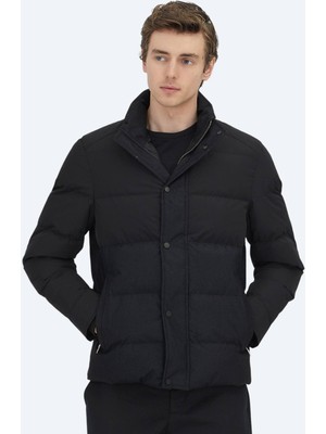 Kip Siyah Regular Fit Kapüşonlu Casual Dokuma Mont