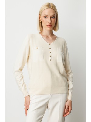 On Fashion On Süs Düğmeli Cepli V Yaka Triko Kazak
