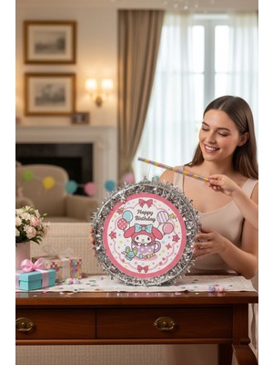 Cadde Süs My Melody Temalı Pinyata ve Sopası