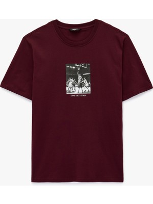 Koton Regular Fit Kısa Kollu Bisiklet Yaka Pamuklu Baskılı Tişört