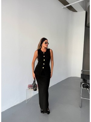 Kechi Woman Gold Aksesuarlı Düğmeli Yelek Etek Siyah Triko Takım