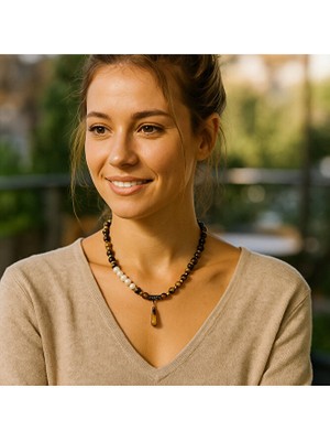 Asteria Elite Kaplan Gözü ve Gerçek Inci Odaklanma, Cesaret ve Özgüven Kolyesi