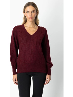 On Fashion On Simli Detaylı V Yaka Kazak