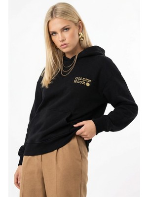 Rays Yazı Nakışlı Kapüşonlu Sweat Siyah 0308