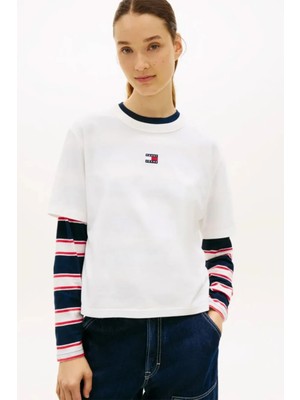 Tommy Jeans Kadın TIŞÖRT-DW0DW22202