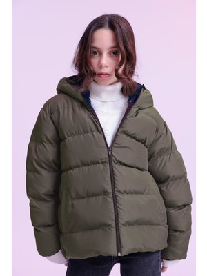 Kız Çocuk Haki Su ve Rüzgar Geçirmez Içi Polarlı Kapüşonlu Şişme Mont