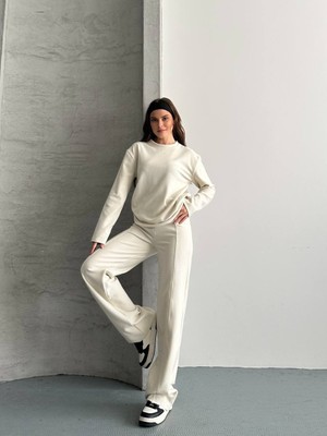 Trendparis Zamansız Şıklık: Premium Selanik Kumaş Ikili Takım