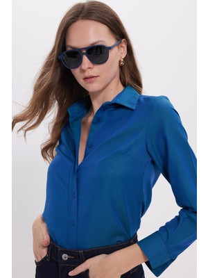 Tudors Kadın Slim Fit Dar Kesim Uzun Kollu Pamuklu Vücuda Oturan Dokulu Açık Petrol Basic Gömlek