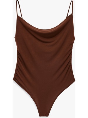 Koton Slim Fit Degaje Yaka Ince Askılı Bodysuit