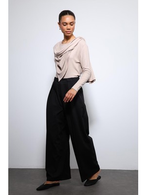Antioch Siyah Pileli Geniş Kadın Pantolon