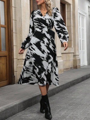 Sidelya Concept Kadın Uzun Kollu Kruvaze Yakalı Yandan Bağlamalı Desenli Mini Modal Elbise