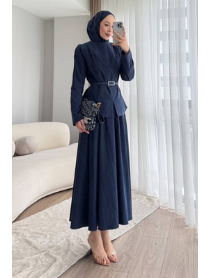 Tesettür Diyarı Dila Cupra Tansel Kumaş Kemerli Tesettür Takım- Lacivert