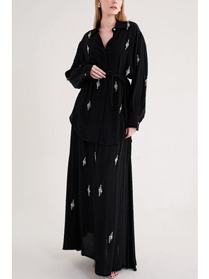 Societa Siyah Kristal taş işlemeli bol kesim gömlek ve beli lastikli etek ikili takım 12388