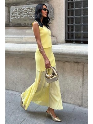 Sidelya Concept Yelekli ve Pilise Etekli Triko Takım 10001