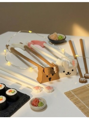 Sevimli Kedi&köpek Temalı Dekoratif Chopstick Seti 2 Çift (8 Parça)🍜-Tutma Aparatlı Kolay Kullanım, Figürlü Stick Standı, Hediyelik NYCRUIN3D