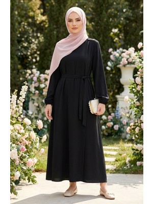 Düğme Detaylı Kolu Lastikli Kuşaklı Ferace 2212-02 Siyah