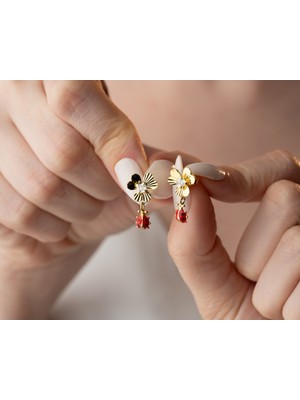 Papatya Silver 925 Ayar Uğur Böcekli Yonca Küpe.rose.gold.rodaj