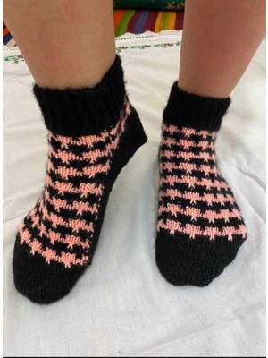 Farmlove El Örgüsü Çorap - Çizgi Desenli Yavruağzı