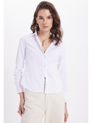 Tudors Kadın Slim Fit Dar Kesim Pensli Vucüda Oturan Uzun Manşet Beyaz Gömlek