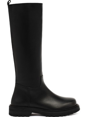 Derimod Kadın Siyah Kalın Tabanlı Deri Çizme 25WFD187218