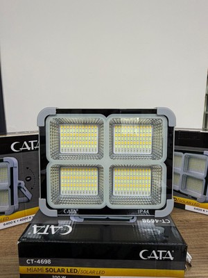 Cata CT-4698 Güneş Enerjili Solar 200W Watt LED Projektör Taşınabilir Sarı Beyaz ve Çakar Işık Lamba Powerbank Özellikli