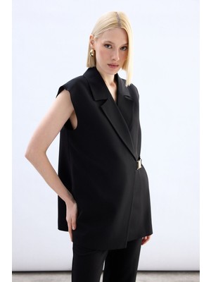 Sateen Yan Kemerli Uzun Yelek - Siyah