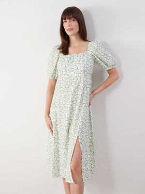 Lc Waikiki Yeni Sezon Kare Yaka Çiçekli Balon Kollu Elbise