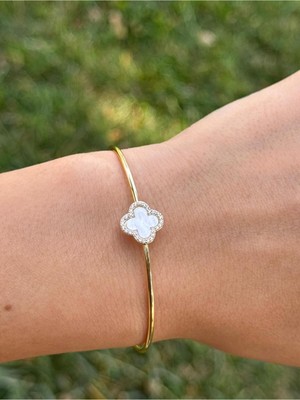 Luseda Yonca Figürlü Taşlı Ayarlanabilir Gold Bileklik