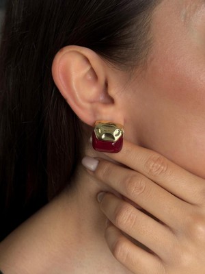 Luseda Gold & Bordo Detaylı Modern Kare Küpe
