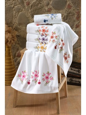 Fiesta Asude Beyaz Kadife 3D Nakışlı 30X50 cm %100 Pamuklu Mutfak Havlusu