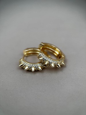 Luseda VIP Zirkon Taşlı Spike Detaylı Gold Renk Halka Küpe