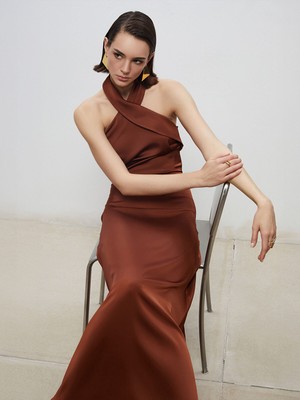 Lc Waikiki Yeni Sezon Halter Yaka Saten Abiye Elbise