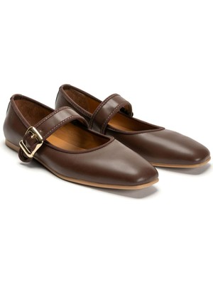 Emienza Felına Vegan Deri Altın Toka Detaylı Küt Burun Bayan Babet