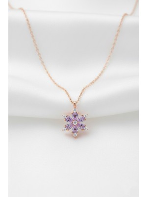 Çekirdek Jewelry 925 Ayar Gümüş Lila Taşlı Kamelya Çiçeği Kolye