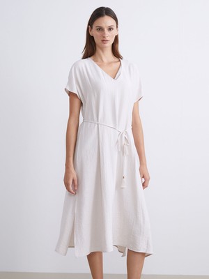 Lc Waikiki Yeni Sezon V Yaka Dokulu Elbise