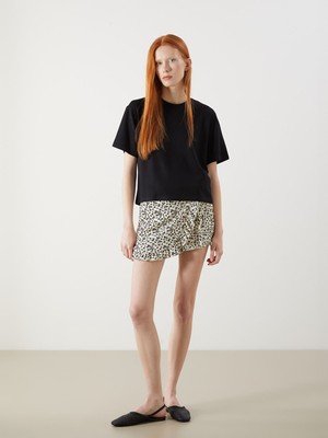 Lc Waikiki Yeni Sezon Beli Lastikli Çiçekli Şort Etek