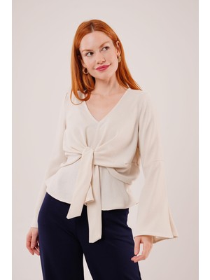 Ön Bağlamalı Volan Kol Ekru Bluz