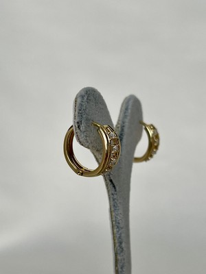 Yeknova Xuping 14K Gold Rengi Kuyumcu Işçiliği Baget Trapez Taş Detay Kararmaz Kadın Halka Küpe