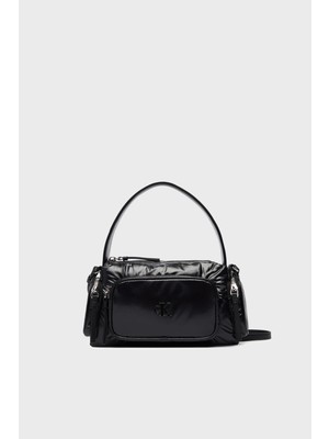 Calvin Klein Logolu Ayarlanabilir Askılı Çanta LV04F3405GUB1 Bayan Çanta LV04F3405G Ub1