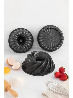Royal Gross Mega 3’lü Kek Kalıbı Seti - Dayanıklı ve Yapışmaz 26 cm - Siyah