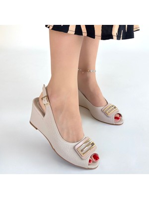 SEPET365 Mamba Bej Cilt Dolgu Topuk Ayakkabı