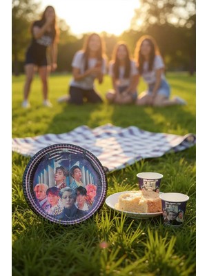 Cadde Süs Bts Temalı 8'li Kağıt Tabak Bardak Seti