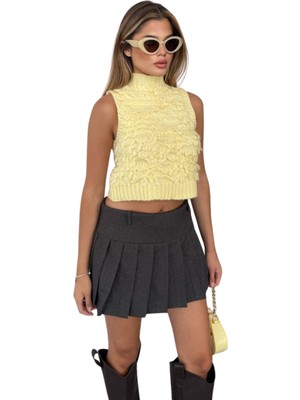 Kechi Woman Sarı Kıvırcık Sıfır Kol Triko Süveter