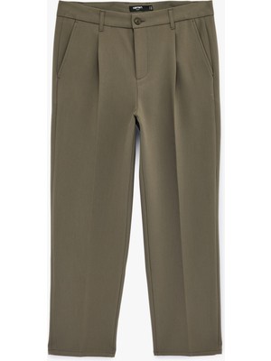 Koton Rahat Kalıp Viskon Karışımlı Cepli Pileli Düğmeli Kumaş Pantolon