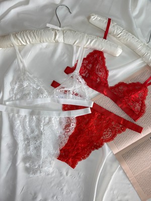 Rozenin Lingerie Parlak Bant Detaylı Dantelli Bralet Sütyen Takımı 4’lü Set