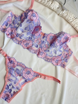 Rozenin Lingerie Çiçek Desenli Transparan Bralet Sütyen Takımı